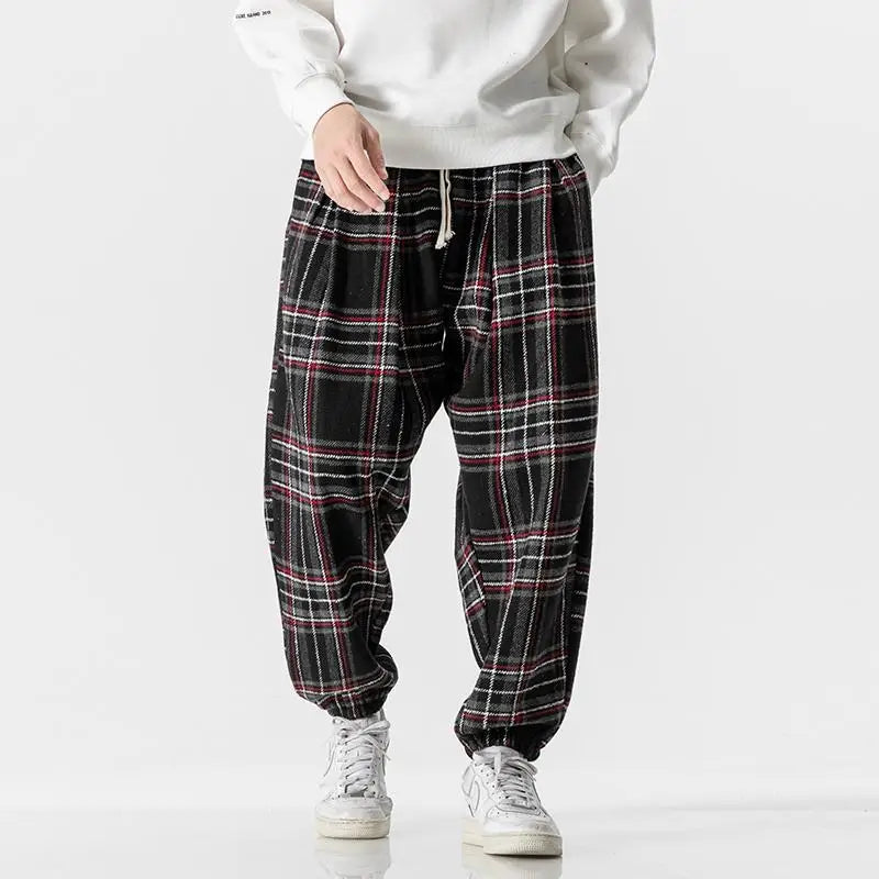 Huron Plaid Relaxed Fit Joggers